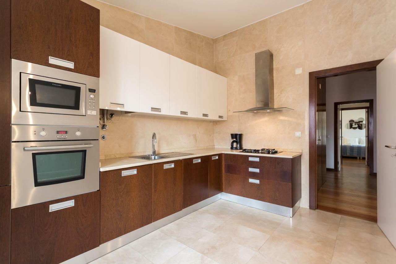 Alfama Modern Two-Bedroom Apartment W/ River View And Parking - By Lu Holidays Lisboa 外观 照片
