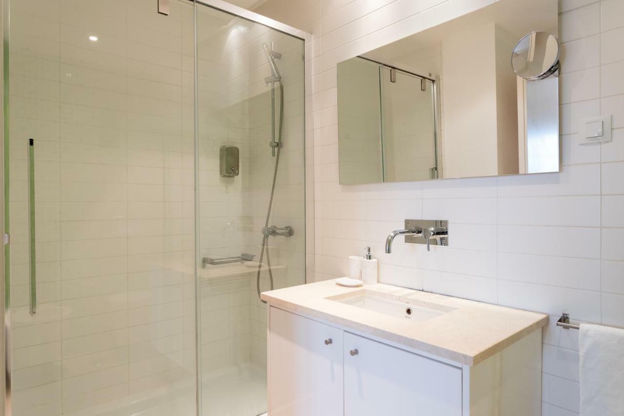 Alfama Modern Two-Bedroom Apartment W/ River View And Parking - By Lu Holidays Lisboa 外观 照片