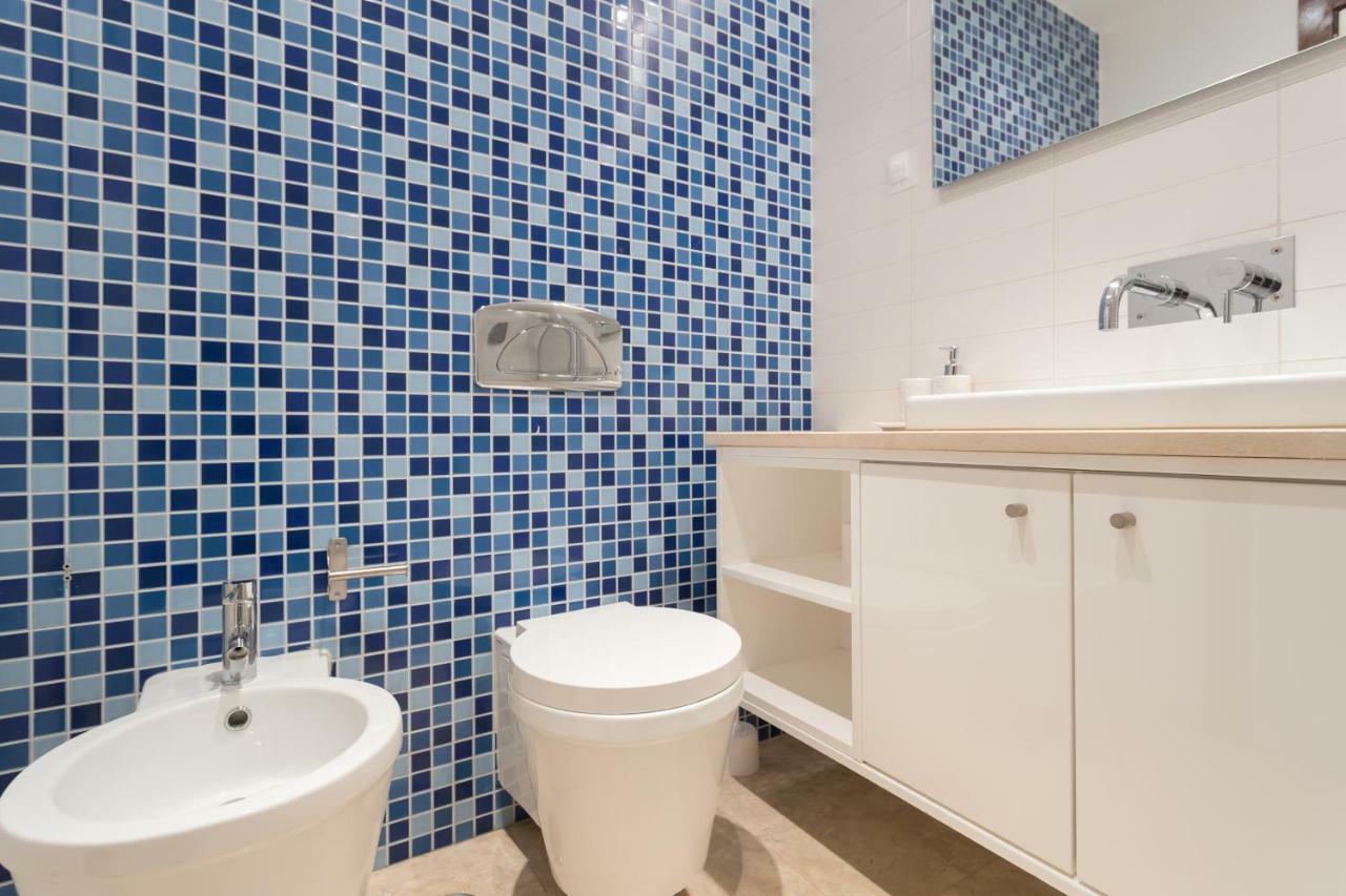Alfama Modern Two-Bedroom Apartment W/ River View And Parking - By Lu Holidays Lisboa 外观 照片